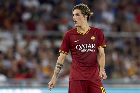 Nicolo Zaniolo - Nicolo Zaniolo Roma S Nxgn Playmaker Likened To ...