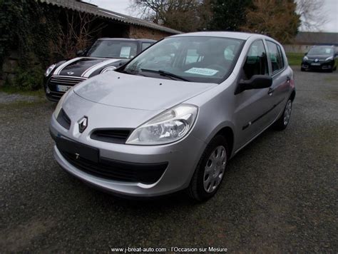 Renault Clio Iii V Authentique Gris Vendu Breat Auto