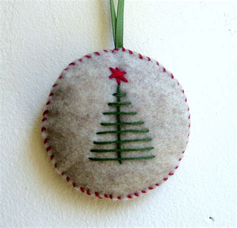 Christmas Ornament Set In Felt Handmade Felt Ornaments Etsy