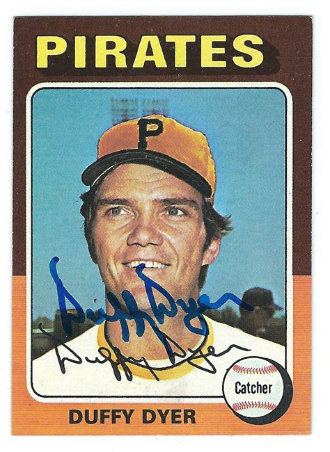 Autographed RICHIE HEBNER Pittsburgh Pirates 1975 Topps Card Main