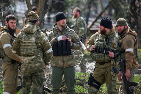 Pasukan Khusus Chechnya Teken Kontrak Dengan Rusia