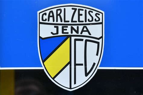 Frauenfu Ball Bundesliga Carl Zeiss Jena Erk Mpft Remis Im Kellerduell