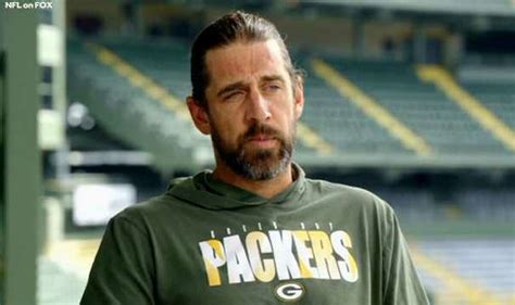 Nfl Quarterback Aaron Rodgers Completes ‘darkness Retreat Espn Reports