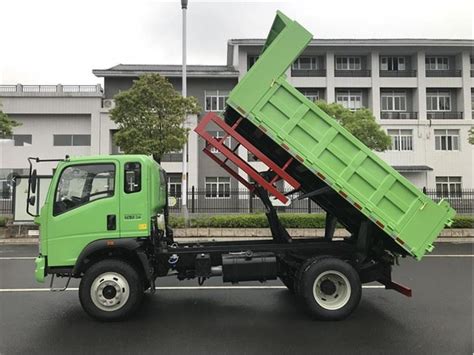 China Sinotruck Sinotruck Howo 5 Ton Mini Light Tipper ผผลตรถบรรทก