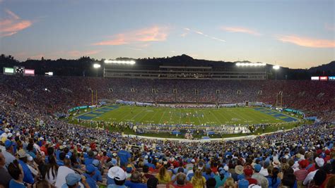 Notre Dame announces $400M stadium expansion