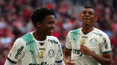 Athletico E Palmeiras Empatam Em Joga O Brilho De Endrick E Vitor Roque