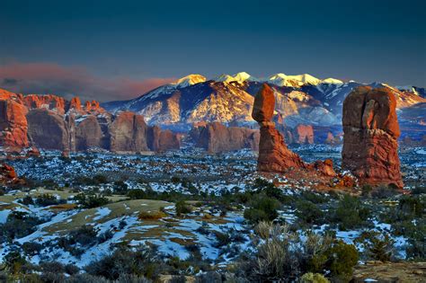 Nummers Arches Balancing Rock Arches National Park Utah By Norm