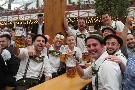 Sed De Cerveza En La Oktoberfest