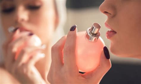 Descubra Os Perfumes Femininos Mais Cobi Ados