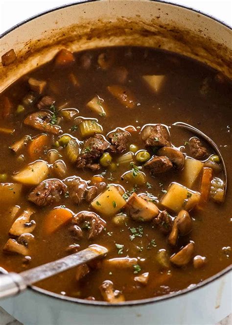 Soupe de bœuf aux légumes bœuf en morceaux Recette de Cuisine Facile