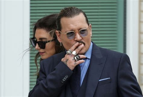 Johnny Depp Emotional After Jeanne Du Barry Receives Minute