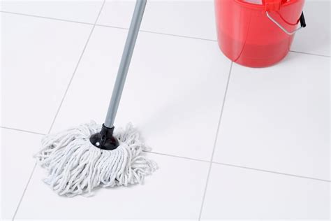 Step By Step Guide On How To Clean Porcelain Tiles