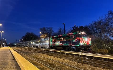 Metra Union Pacific District Holiday Train Metra Holiday T Flickr