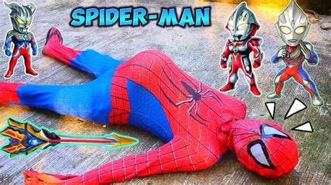 Spiderman Gendut Lucu Menemukan Pedang Pusaka Mencari Mainan Ultraman