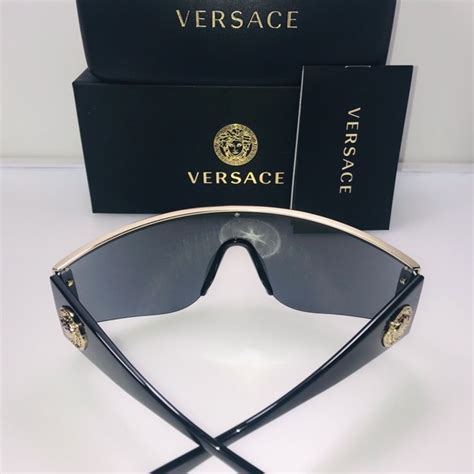 Versace Accessories New Ve297 12526g Shield Mod 2197 Sunglasses