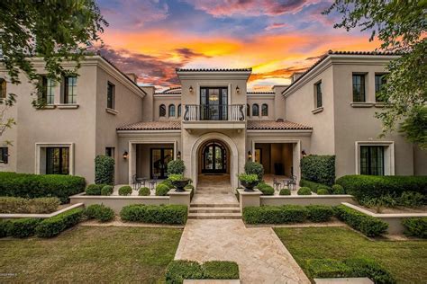 Absolutely Gorgeous Luxury Home In Scottsdale On Market For 4895000