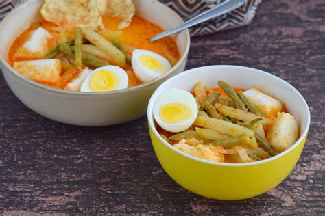 Resep Lontong Sayur Medan Pakai Sayur Labu Siam Kuah Santan