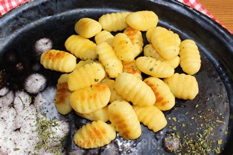 Gnocchi Di Patate Czyli W Oskie Kluseczki Ziemniaczane Przepis