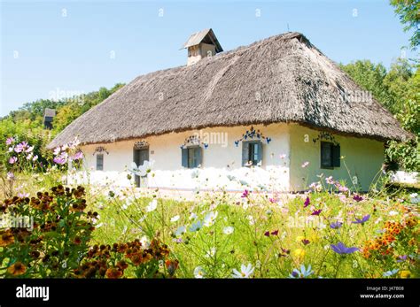 Typical Native Architecture Thatched Roof Hi Res Stock Photography And