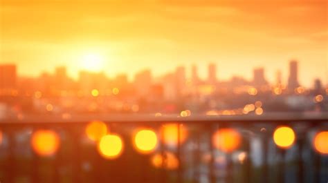 El Sol De Verano Desdibuja El Cielo Caliente De La Hora Dorada Al