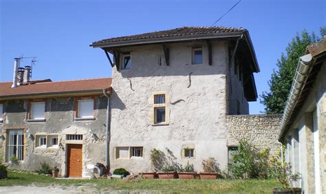 Bonnefamille La Plus Ancienne Habitation Du Village