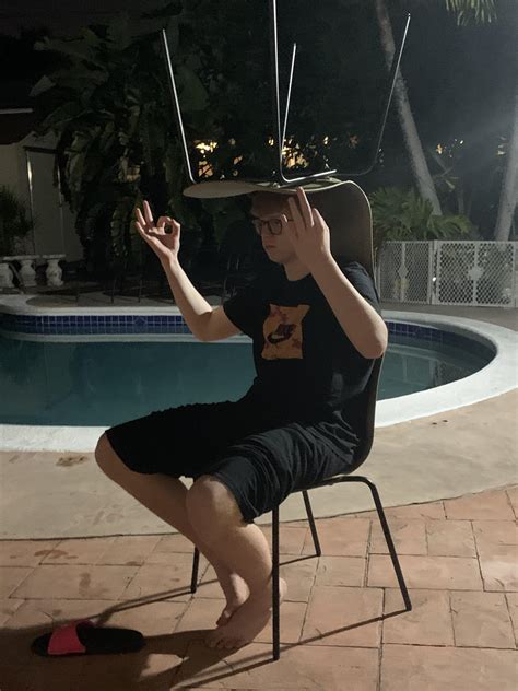 Blursed Chair Rblursedimages