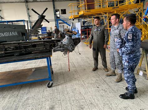 Fuerza Aérea Colombiana on Twitter Destacado Su FuerzaAereaCol