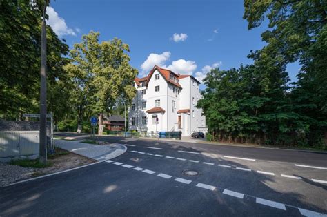 Informationen Zum Mehrfamilienhaus Ernst Th Lmann Stra E In