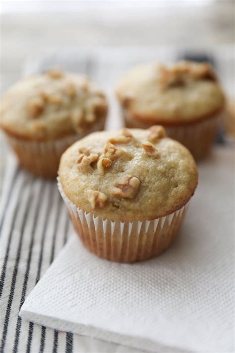 Banana Nut Muffins (1-Bowl Recipe) - Lauren's Latest