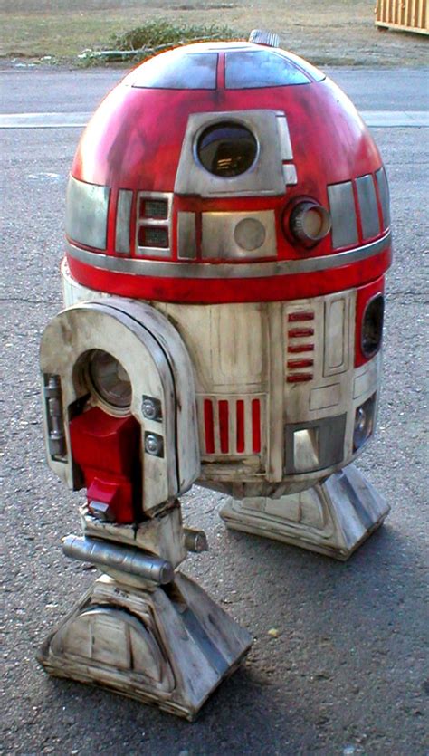 Astromech Variants - Prop Replicas, Custom Fabrication, SPECIAL EFFECTS