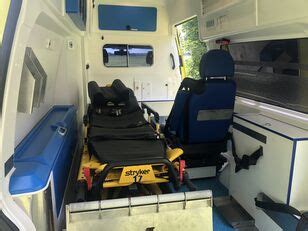 Volkswagen Transporter T5 AmbulanzMobile Ambulance Te Koop Nederland