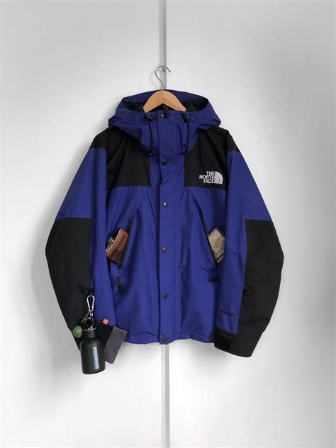 The North Face 1990 Gore Tex Mountain Jacket TNF Purple Men S