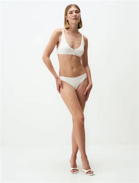 Basic Dokulu Bikini Alt