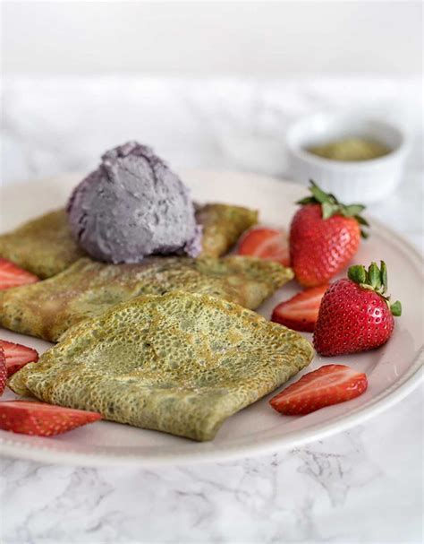 Matcha Crepes With Strawberries And Black Sesame Ice Cream Obsessive