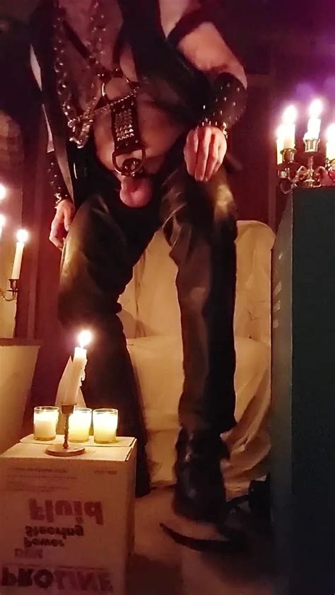 Leather Master In His Private Place Nude Pics XHamster