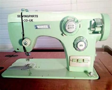 Dressmaker 960 Sewing Machine Accessories