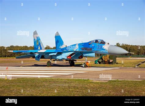 Ukrainische sukhoi su 27 Fotos und Bildmaterial in hoher Auflösung