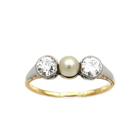 Antiker Perl Diamant Ring Mit 0 8 Ct Diamanten Um 1930 Stephanie