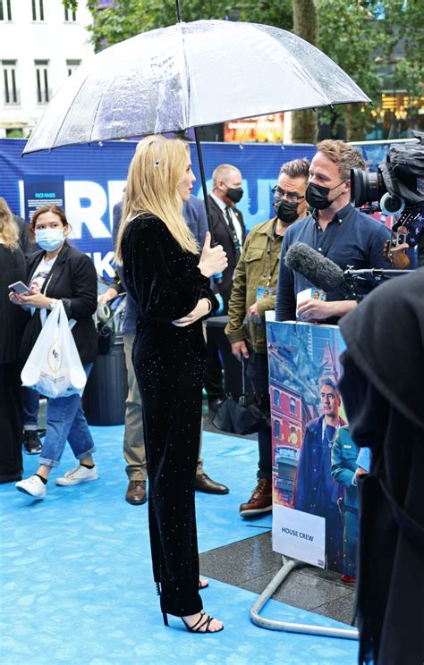 Aug 09 | 'Free Guy' London Premiere - 217 - Stunning Jodie Comer ...