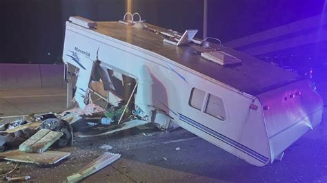 Camper Crash On I 5 S In Tacoma