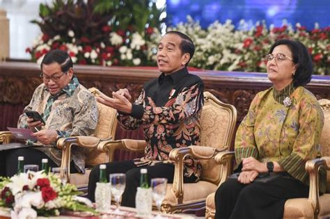 Jokowi Panggil Sri Mulyani Ke Istana Bahas Apa Nasional Katadata Co Id