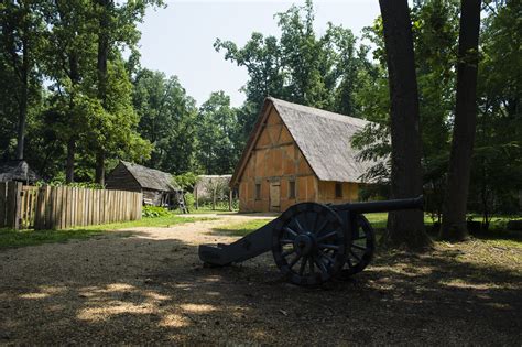 1607 1690s Colonial America — Reenactment Stock Footage