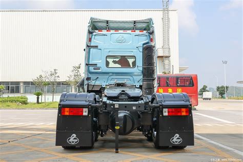 【图】东风柳汽 乘龙h7重卡 600马力 6x4 Amt自动挡牵引车 伊顿 液缓 Lz4252h7dc1 实拍图片 1466769 卡车之家