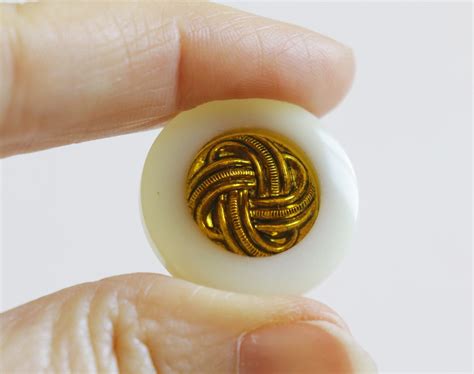 Vintage Set Of 6 Decorative Buttons White And Gold Etsy