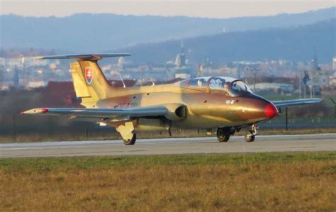 Jet Fighter Flight L-29 | Czech-Jet