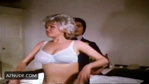 DORIS DELAAS Nude AZNude