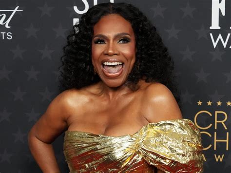 Sheryl Lee Ralph Teases That Her Daughter Will Be Styling Her In Red