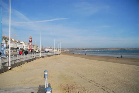 Accommodation on Weymouth Seafront - Weymouth Beach B and B