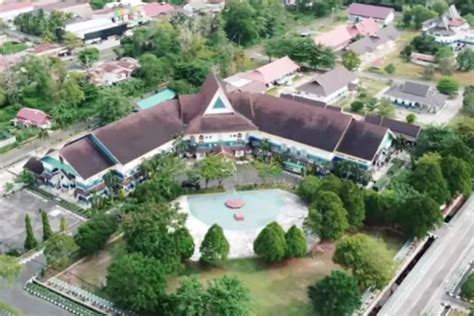 UPR Jelas Juaranya Nomor 2 Siapa Kira Kira Inilah 6 Universitas