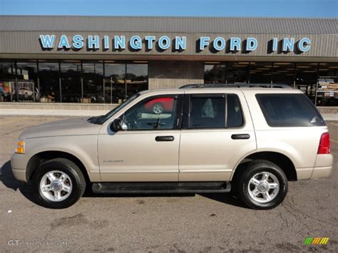 2004 Pueblo Gold Metallic Ford Explorer Xlt 4x4 53064253 Photo 2